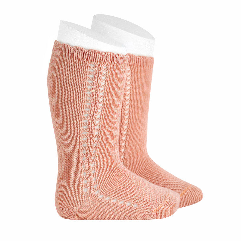 Calcetines altos de perlé con calado lateral CÓNDOR